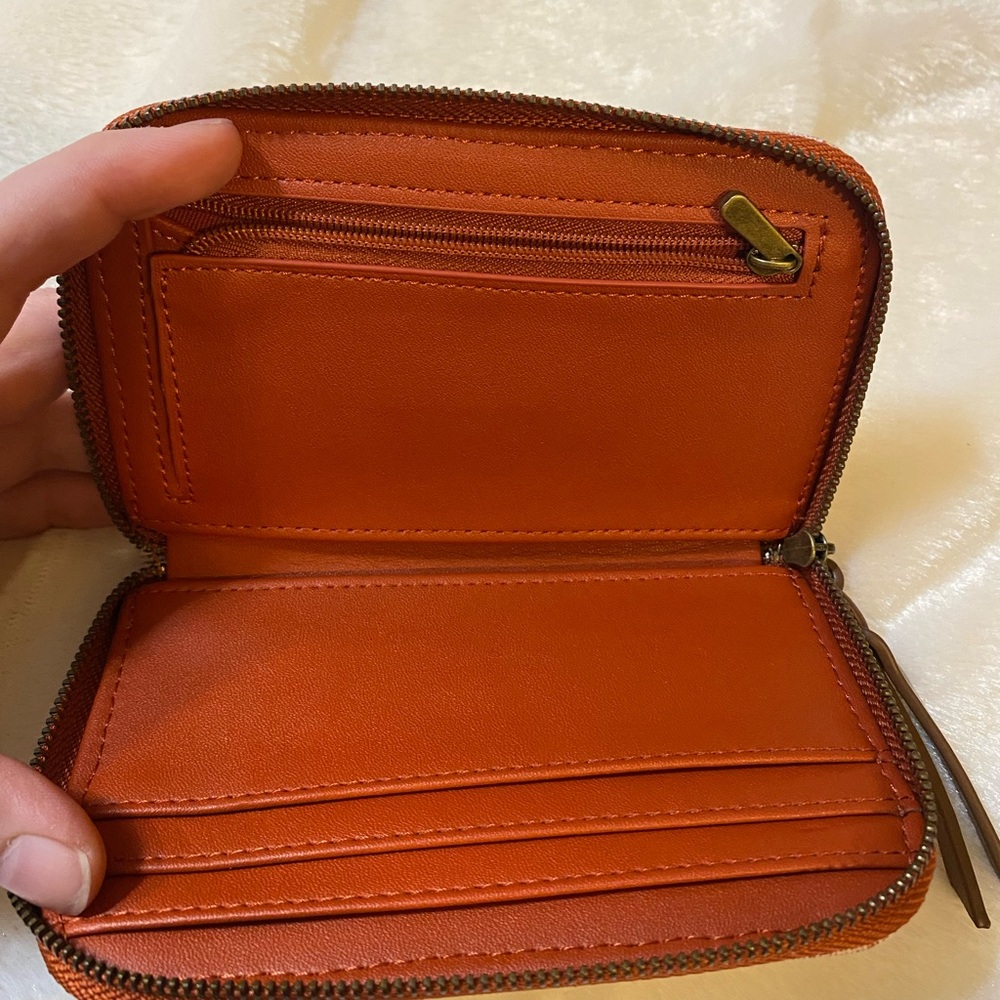 Universal Thread Wallet - image 6